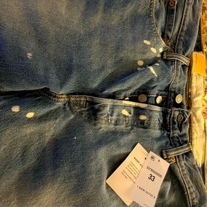 Levi’s 501 warp stretch